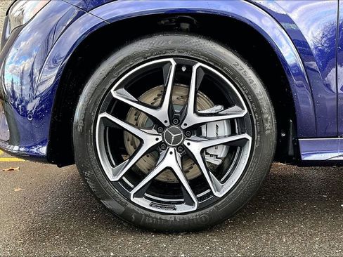 New 2026 Mercedes-Benz GLE 53 AMG 4MATIC image 12