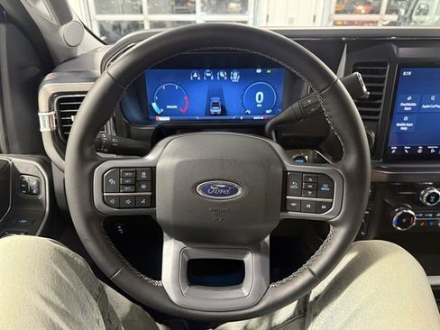 Used 2025 Ford F350 Lariat w/ Lariat Ultimate Package image 36