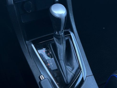 Used 2017 Toyota Corolla SE w/ Carpet Mat Package (TMS) image 21