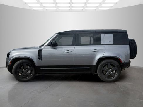 Used 2022 Land Rover Defender 110 X-Dynamic HSE AWD/4WD image 8