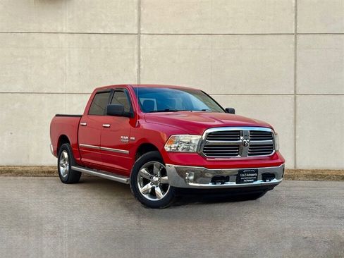 Used 2014 RAM 1500 Big Horn image 2