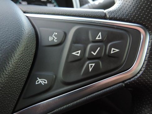 Used 2024 Chevrolet Malibu LT image 28