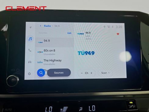 Used 2025 Toyota Camry LE w/ Convenience Package FWD image 18