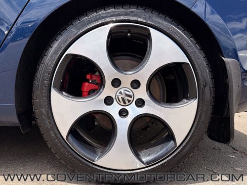 Used 2012 Volkswagen Golf 4-Door FWD image 9