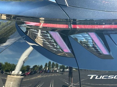 Used 2022 Hyundai Tucson Limited AWD/4WD image 48