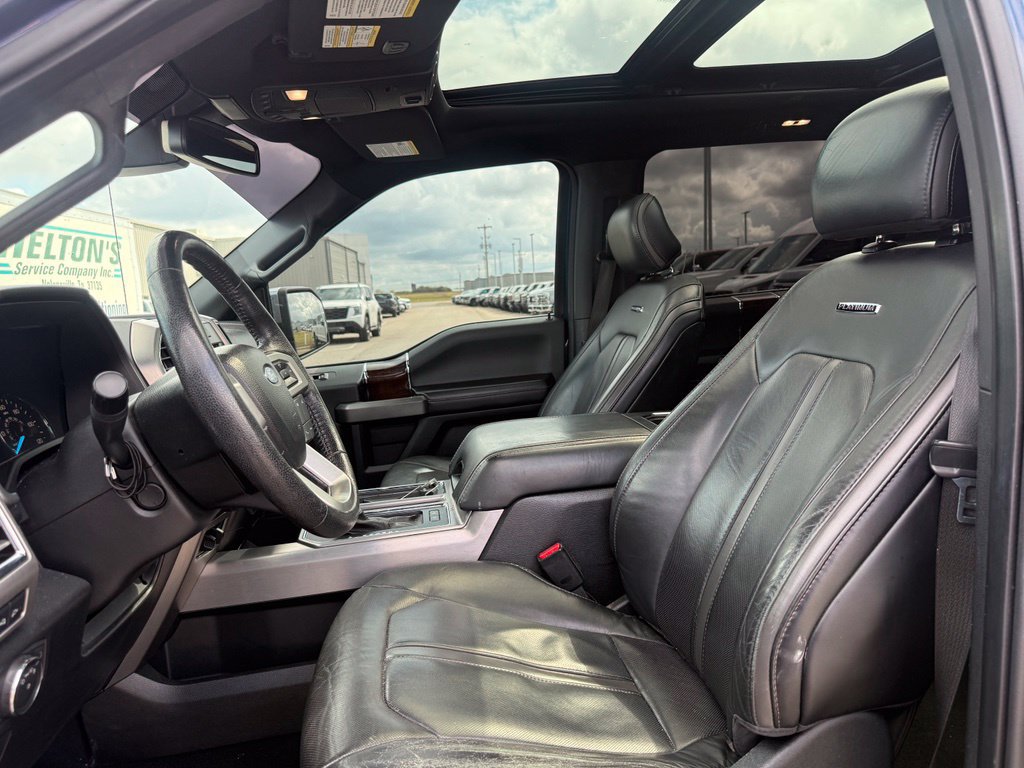 Used 2016 Ford F150 Platinum w/ Equipment Group 701A Luxury AWD/4WD image 5