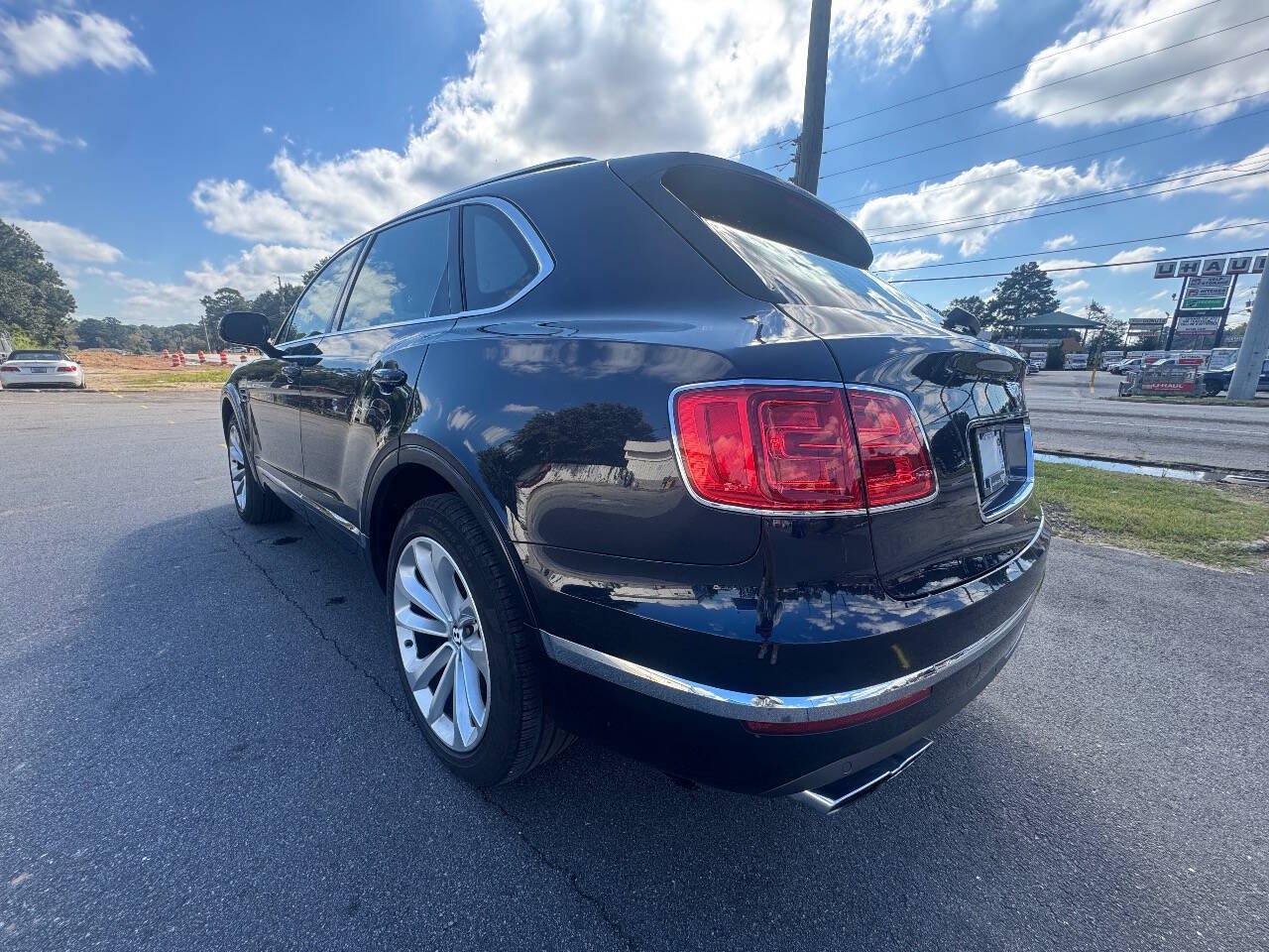 Used 2020 Bentley Bentayga AWD/4WD image 4