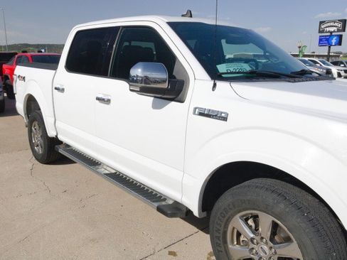 Used 2020 Ford F150 Lariat image 11