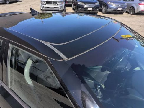 Used 2016 Hyundai Veloster Turbo w/ Option Group 04 image 9