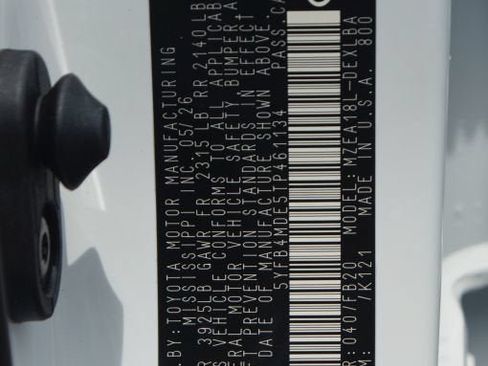 Used 2026 Toyota Corolla LE FWD image 25