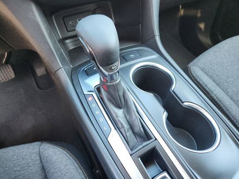 Used 2024 Chevrolet Equinox LT image 25