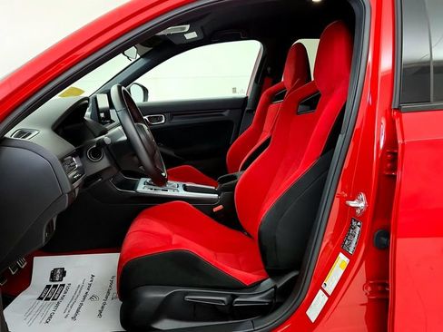 Used 2025 Honda Civic Type R image 25