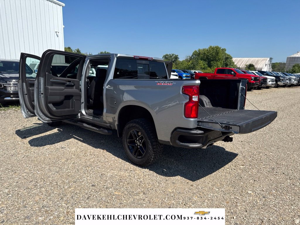 Used 2025 Chevrolet Silverado 1500 LT Trail Boss w/ LT Trail Boss Premium Package AWD/4WD image 34