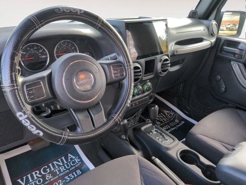 Used 2014 Jeep Wrangler Sport image 10