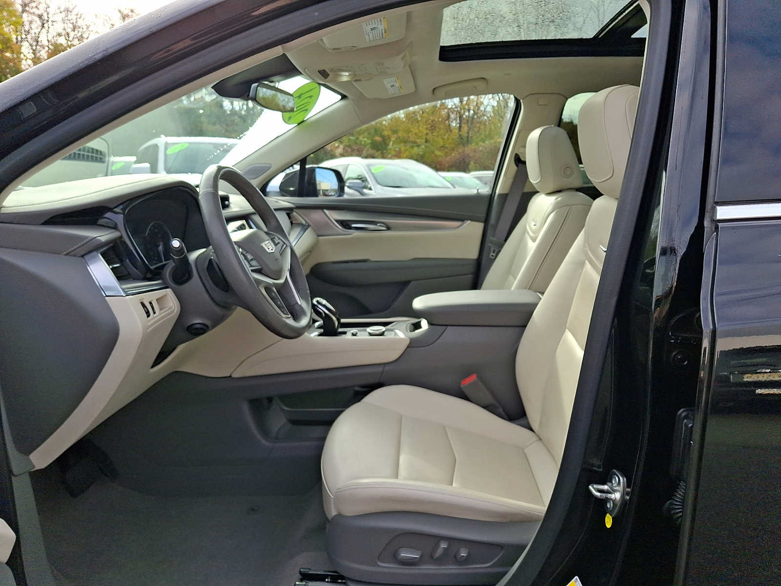 Used 2024 Cadillac XT5 Premium Luxury w/ LPO, Floor Liner Package AWD/4WD image 14