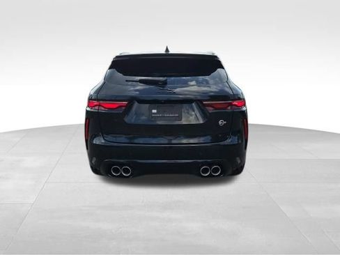 Certified 2024 Jaguar F-PACE SVR AWD/4WD image 4