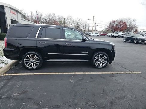 Used 2019 GMC Yukon Denali w/ Denali Ultimate Package image 8