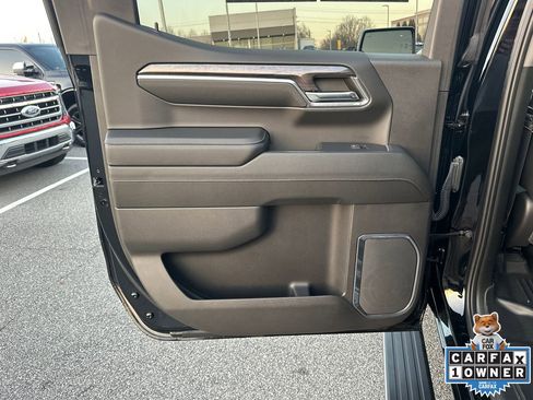Used 2024 Chevrolet Silverado 1500 LTZ w/ LTZ Premium Package image 21