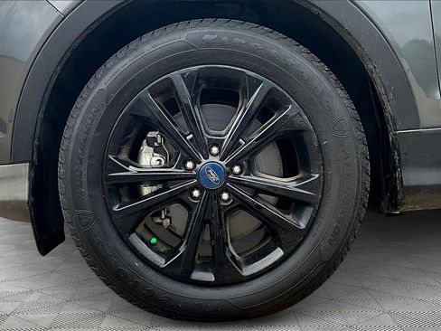 Used 2019 Ford Escape SE image 9