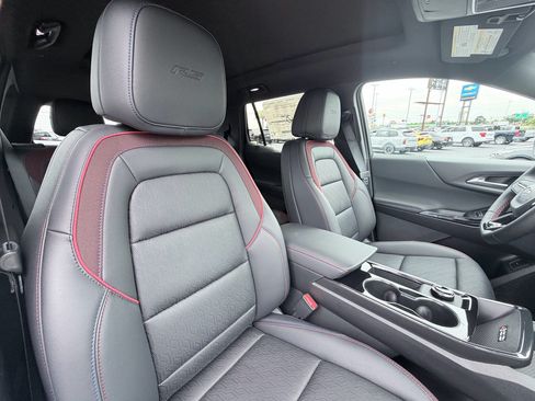 New 2026 Chevrolet Equinox RS w/ Convenience Package III FWD image 27