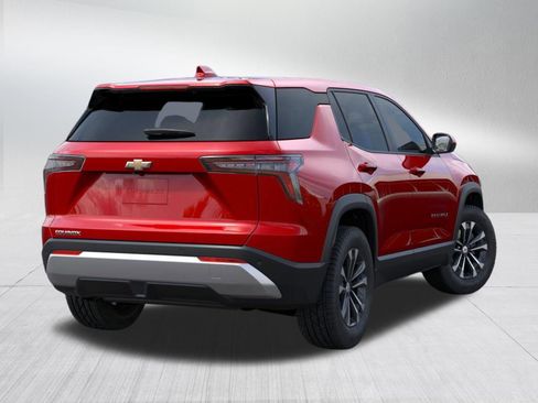 New 2026 Chevrolet Equinox LT FWD image 5