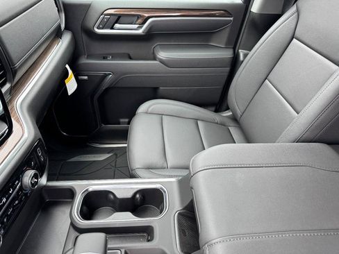 New 2025 Chevrolet Silverado 1500 RST w/ Convenience Package II image 10