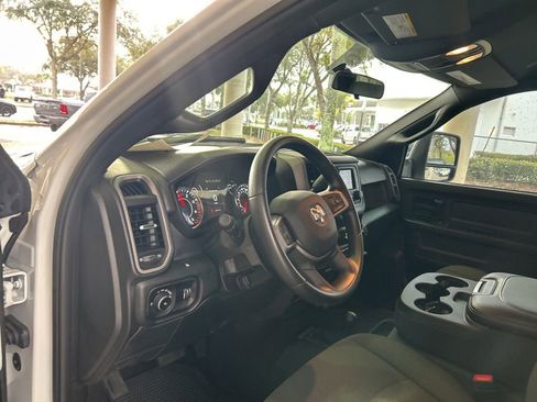 Used 2024 RAM 3500 Tradesman w/ Chrome Appearance Group image 6