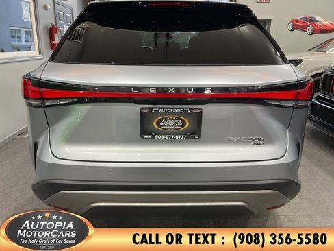 Used 2025 Lexus RX 350 w/ Convenience Package AWD/4WD image 5