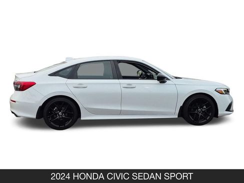 Used 2024 Honda Civic Sport image 6