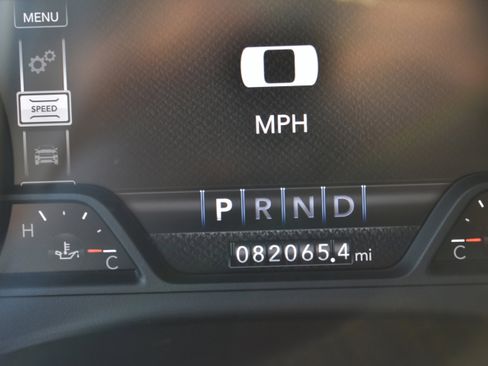 Used 2022 RAM 2500 Laramie w/ Night Edition image 35