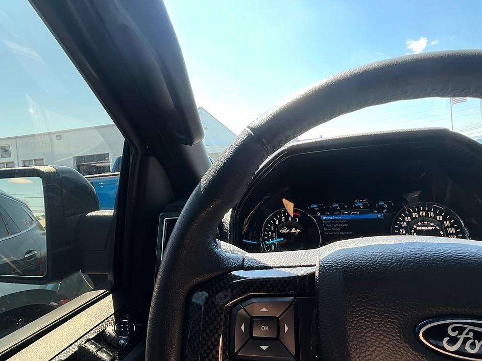 Used 2019 Ford F150 Lariat w/ Equipment Group 502A Luxury AWD/4WD image 38