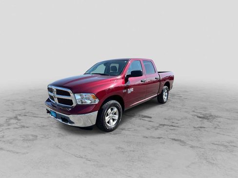 Used 2022 RAM 1500 Classic SLT w/ Protection Group image 4