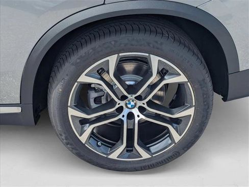 Used 2026 BMW X5 sDrive40i w/ Climate Comfort Package RWD image 9