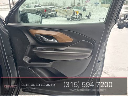 Used 2020 GMC Terrain SLE w/ Driver Convenience Package image 13