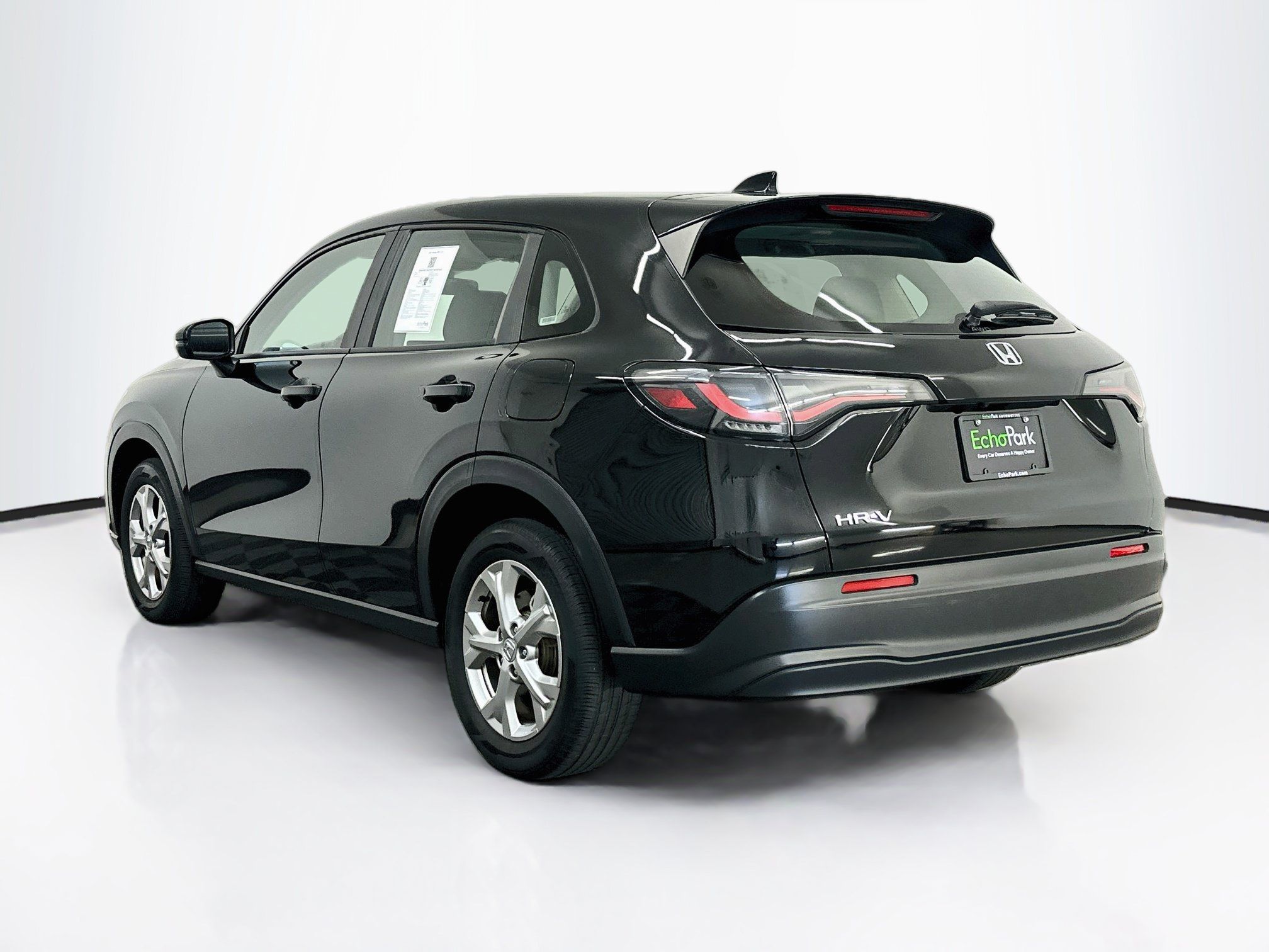 Used 2025 Honda HR-V LX image 5
