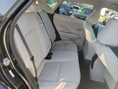 Certified 2024 Hyundai Kona SEL FWD image 25