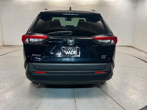 Used 2025 Toyota RAV4 XLE AWD/4WD image 4