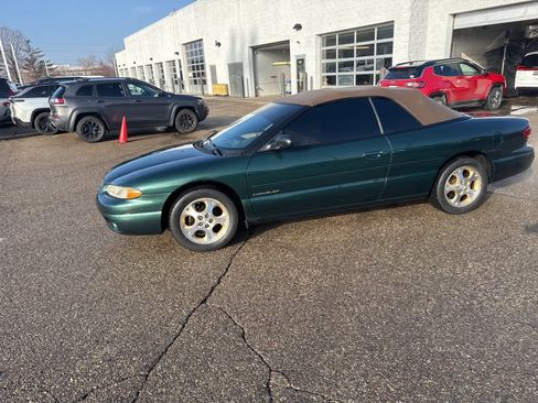 Used 1999 Chrysler Sebring JXI image 20