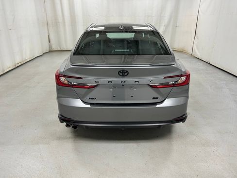 Certified 2025 Toyota Camry SE FWD image 6