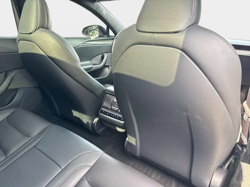 Used 2023 Tesla Model S image 28