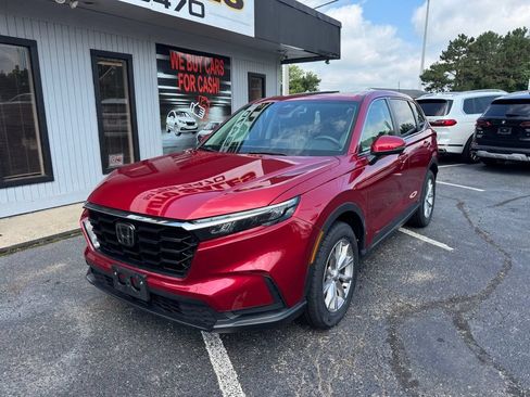 Used 2023 Honda CR-V EX image 2