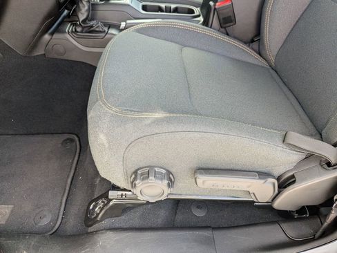 New 2026 Jeep Gladiator Sport image 16