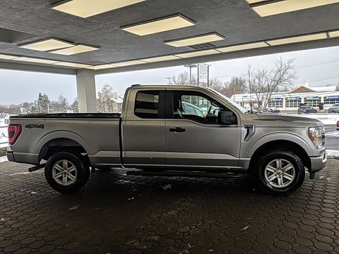 Certified 2022 Ford F150 XLT image 4