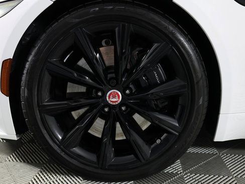 Used 2023 Jaguar F-TYPE R image 47