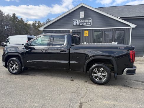 Used 2023 GMC Sierra 1500 SLE w/ X31 Off-Road Package image 5