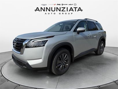 New 2025 Nissan Pathfinder SV w/ Cargo Package