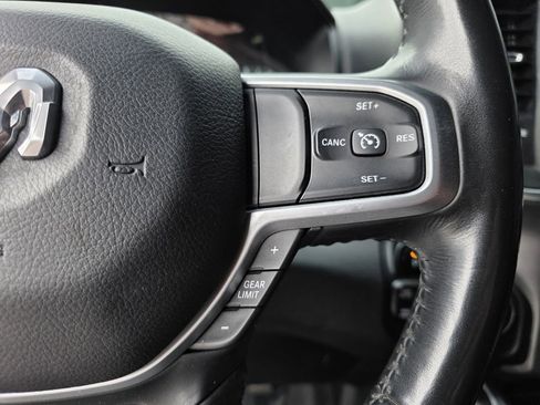 Used 2021 RAM 1500 Big Horn image 25