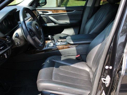 Used 2015 BMW X5 xDrive35i image 12