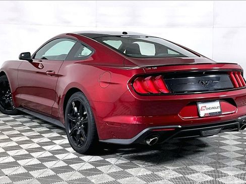 Used 2019 Ford Mustang Coupe w/ Equipment Group 101A RWD image 9