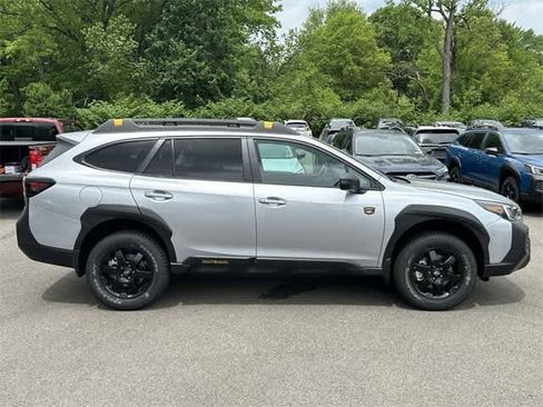 Certified 2025 Subaru Outback Wilderness image 3